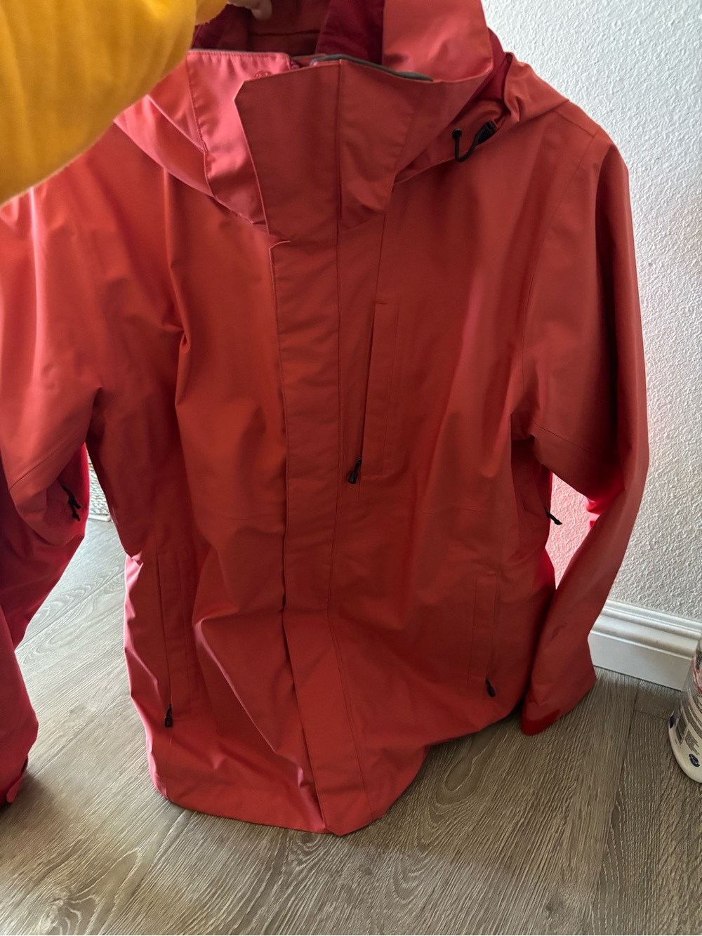 Patagonia 2 in 1 Waterproof h2o editio reddish coral  Women's Jacket size large